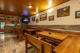 Hostinec U Pavučinek